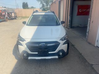 2025 Subaru Outback Limited - Exterior Front Center Image